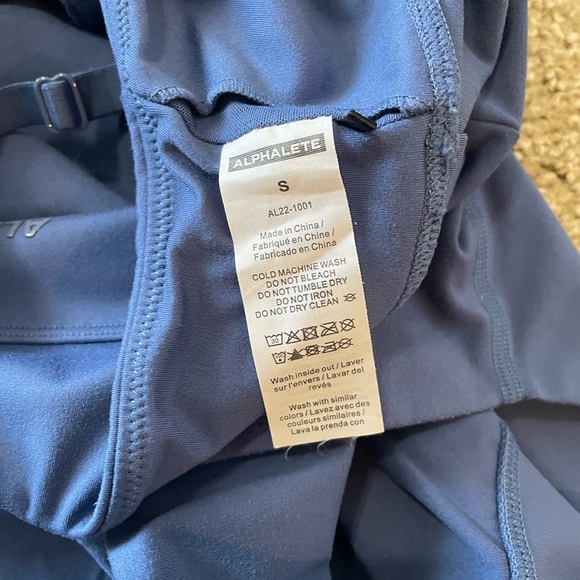 Alphalete athletic set - Picture 5 of 5